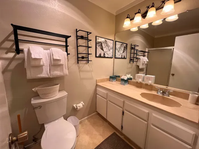 Full Bathroom in Master Bedroom