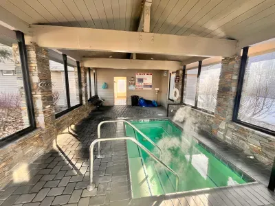 Sharred Hot Tub for complex