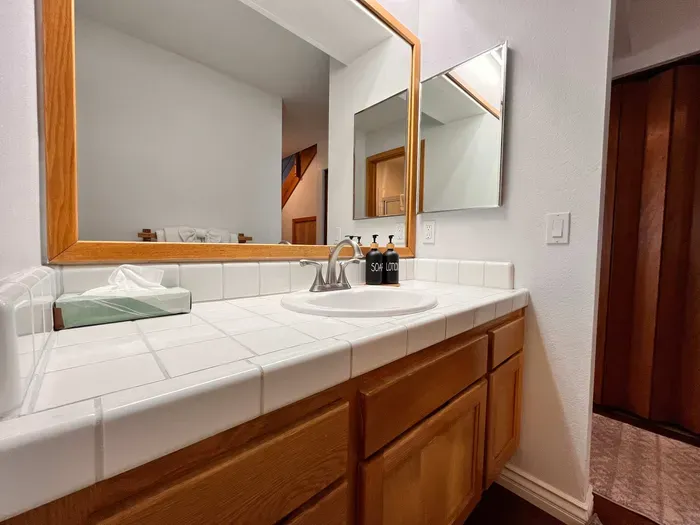 Shared downstairs bathroom with shower/bath