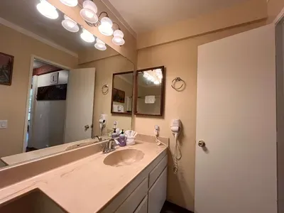 Upstairs Bathroom