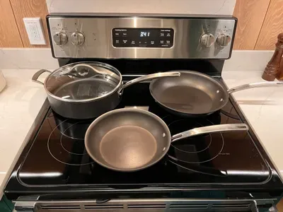 Kitchen pans