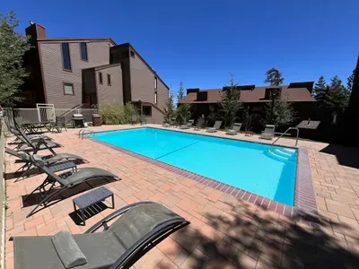 Pool, Gas BBQ and lounge chairs for complex.  Typically open Memorial Day through Labor Day.  If traveling around the opening/closing dates, feel free to reach out to confirm status during your stay.