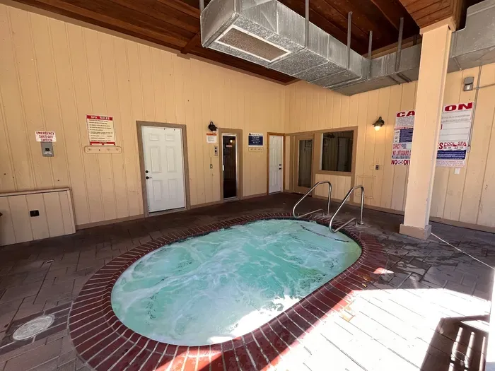Main hot tub, sauna and changing rooms with showers.  Open from 10am to 10pm all year long.