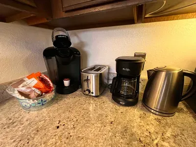 Drip Coffee Maker, Keurig Coffee Maker and Electric Kettle