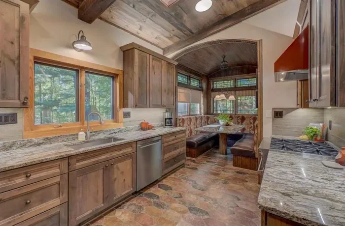 Peninsula Lakehouse (Renovated 2026) - image 35 of 47