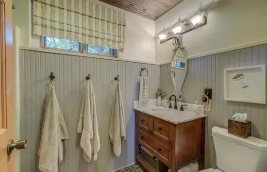 Full bathroom ensuite situated and shared between bedroom #2 and bedroom #3