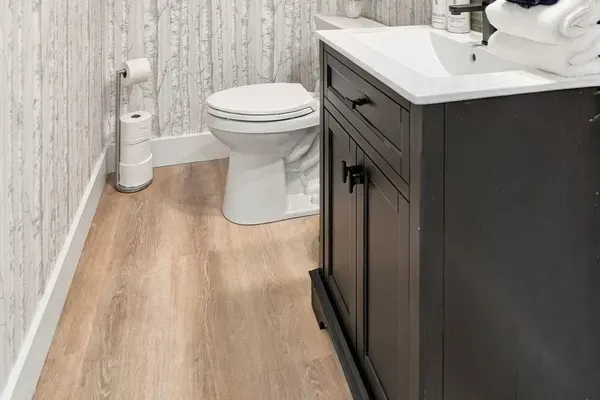 Powder room