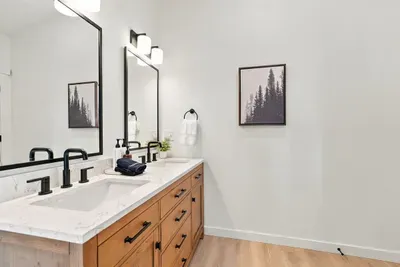 Primary ensuite