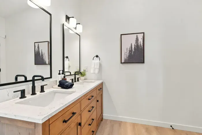 Primary ensuite