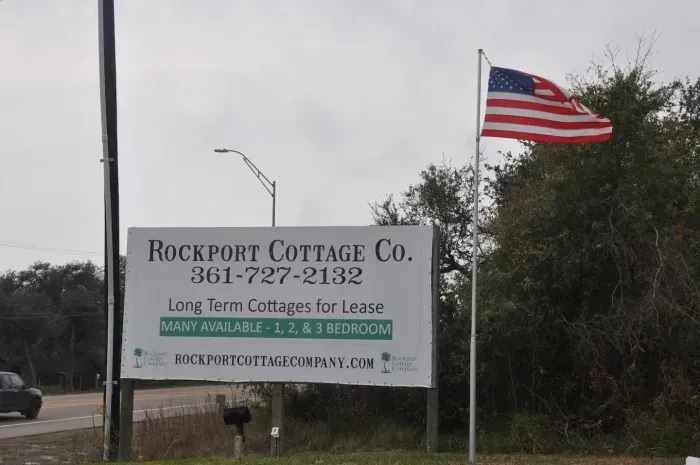 Cottage is located in Rockport Cottage Company neighborhood.  See this sign?  You're in the right place.
