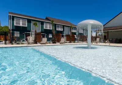 B3 Little Bay Landing 