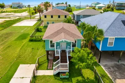 Breezy Bay Casita