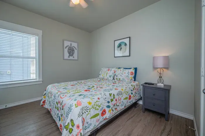 Bedroom 1 (1st Floor)