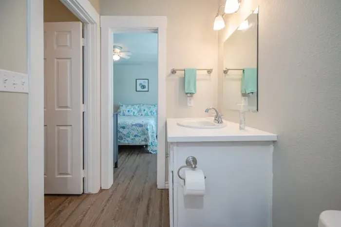 Bathroom 2 (2nd Floor)