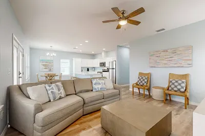 The Sol & Mar Retreat - 2 Homes