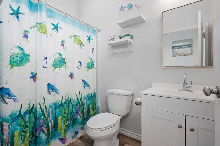 Primary ensuite bathroom