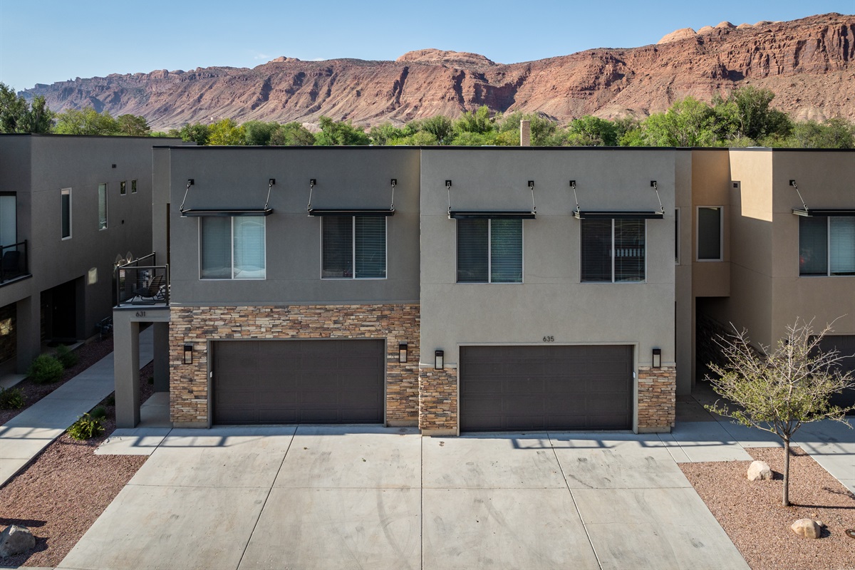 Welcome to Entrada 631 & 635 with Utah Escapes!
