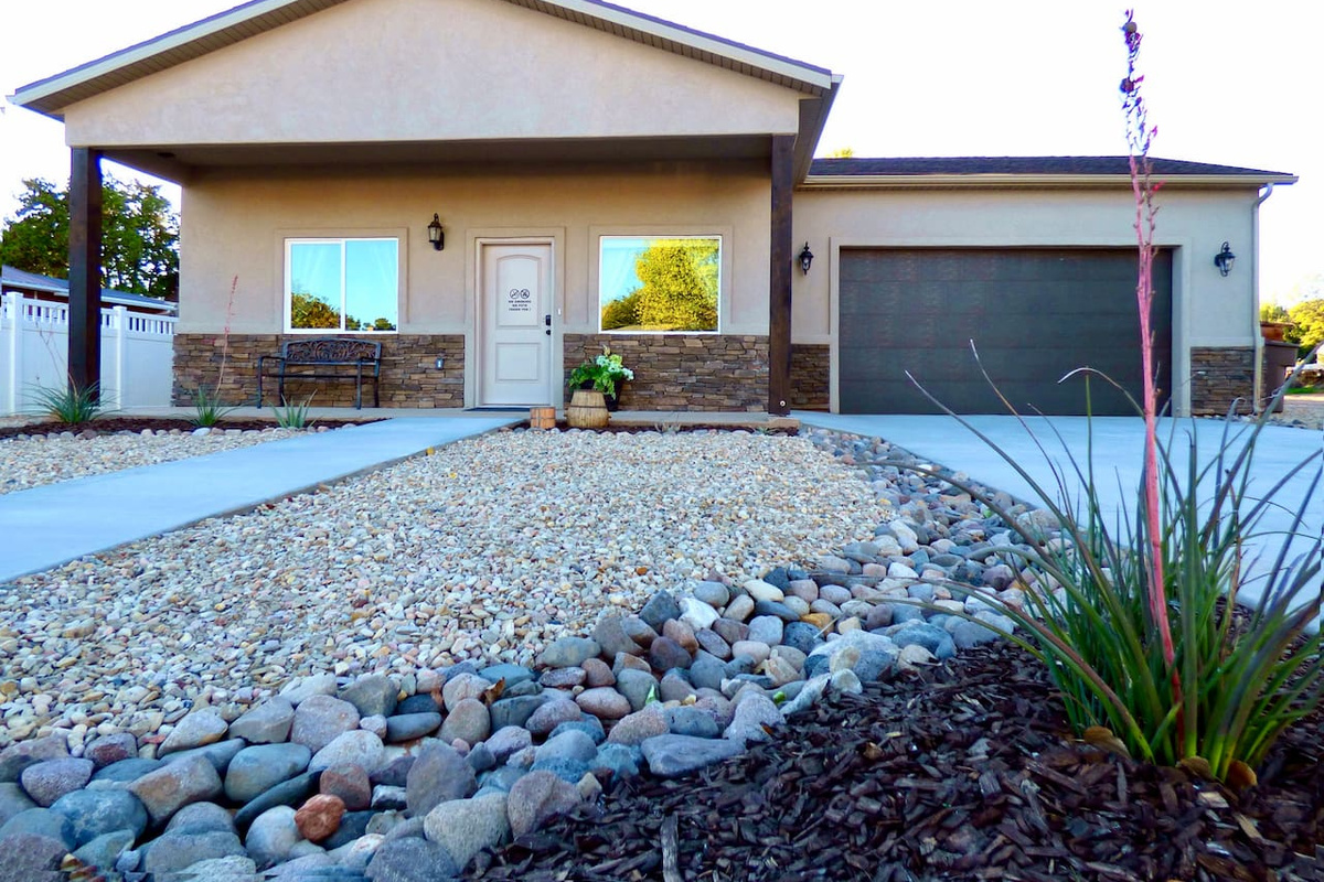 Welcome to Downtown Kanab Hideaway!