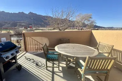 Private Patio with Grill