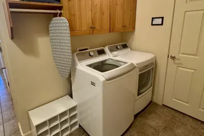 Private Laundry