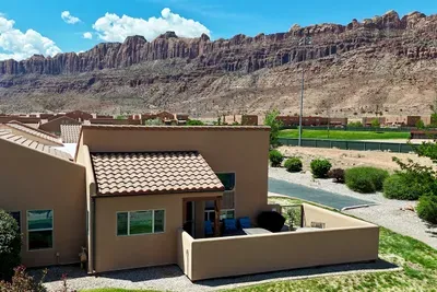 Welcome to Desert Sky Escape!