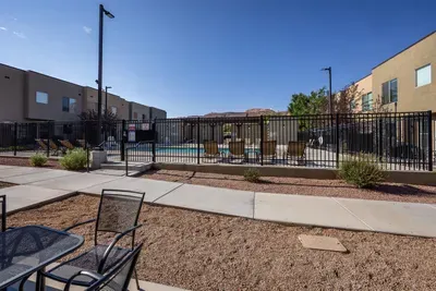 Patio overlooking the Pool - Entrada 631