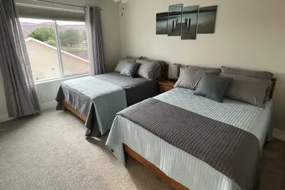 3rd Bedroom With 2 Full Beds