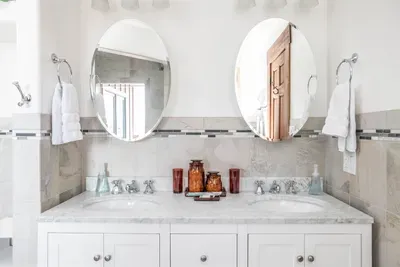 Ensuite Bathroom - King Suite
