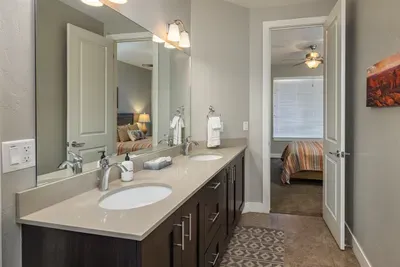 Guest Bathroom Upstairs