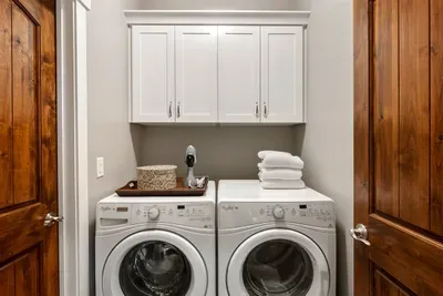 Private Laundry