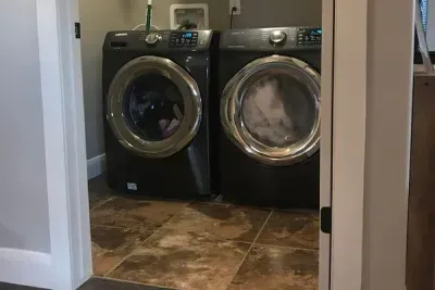 Private Laundry - Detergent Provided.