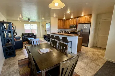 Dining Room & Kitchen
