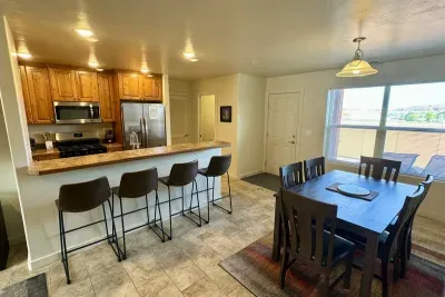 Dining Room & Kitchen