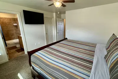King Suite Bedroom 2
