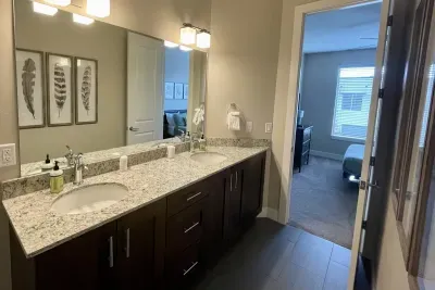Shared Guest Bathroom - Accessed from Hallway or Guest King Bedroom 1