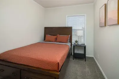 Queen Bedroom