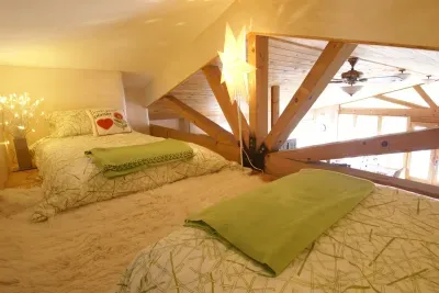 The loft, 2 twin beds