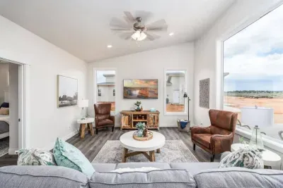 Welcome to Daisy Loft Hideaway!
