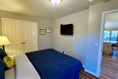 Queen Guest Bedroom