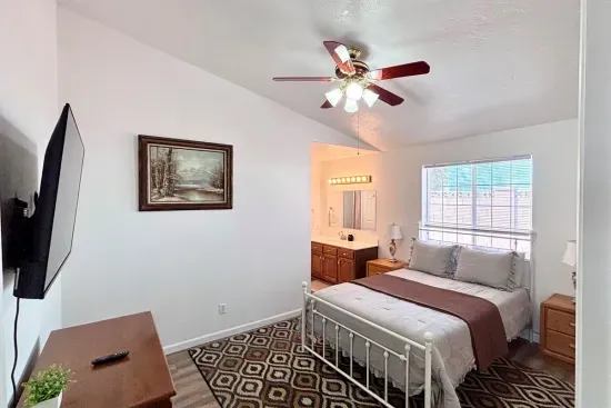 Queen Suite