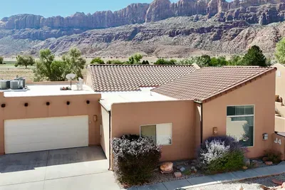 Welcome to Red Rock Vistas - Rim Village J4