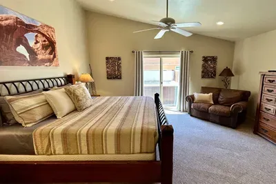 King Suite Bedroom