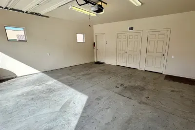 2-Car Garage to park your car and/or toys