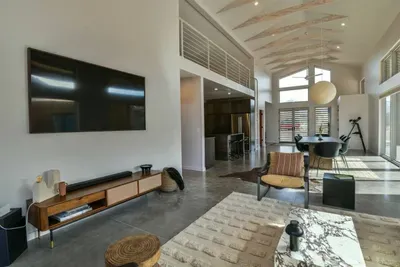 Open concept floor plan
