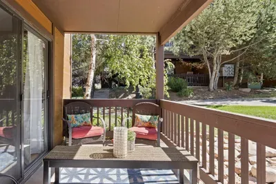 Private covered patio with mountain views