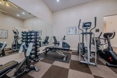La Estancia Community Fitness Cente