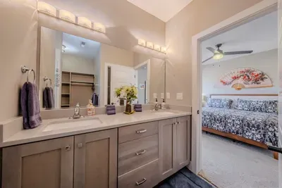 King Suite Bathroom with Double Sinks