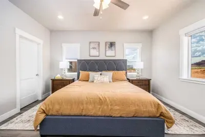 Queen Suite