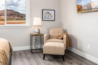 Queen Suite