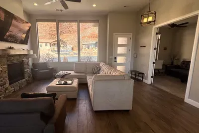 Gorgeous Red Rock views from the living room